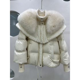 High-end Fox Fur Collar White Duck Down Short Down Jacket Female Light Luxury Loose And Warm Puffer Jacket Coat (Option: White-L)